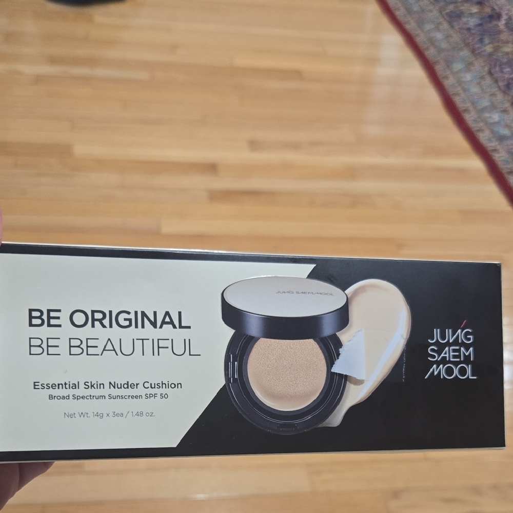 Jung Saem Mool Essential Skin Nuder Cushion - Cream 21 Medium Spf50